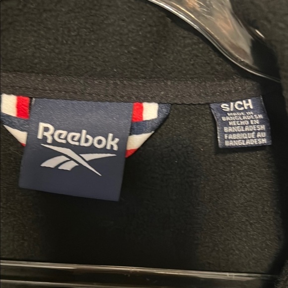 Reebok Men's Black Zip Jacket Size Small - Picture 2 of 9